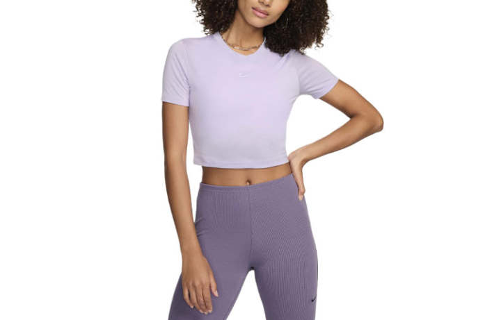 Nike Nike Sportswear Essential Women's Slim Cropped T-Shirt