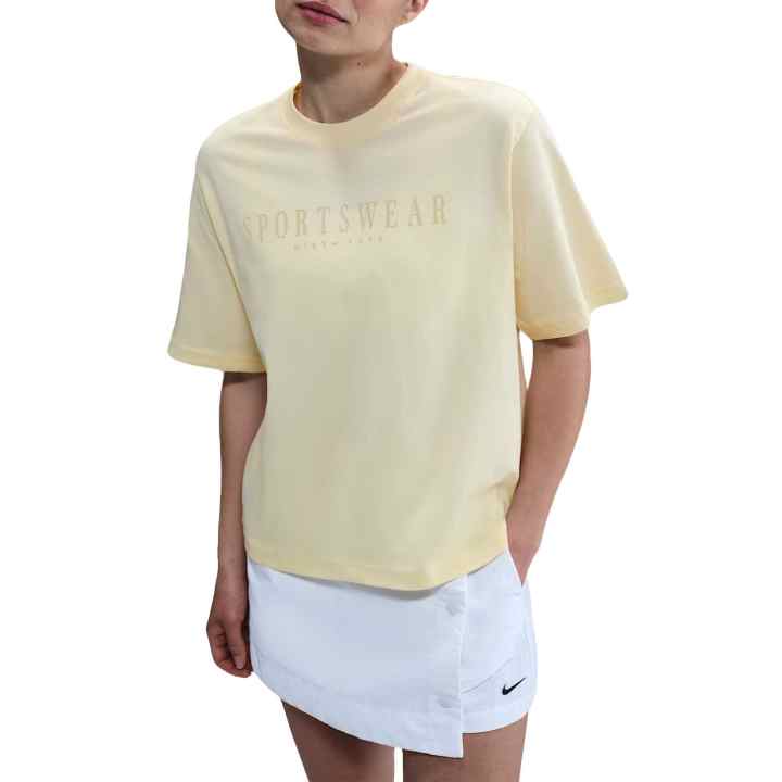 Nike Nike Sportswear Women's Boxy T-Shirt