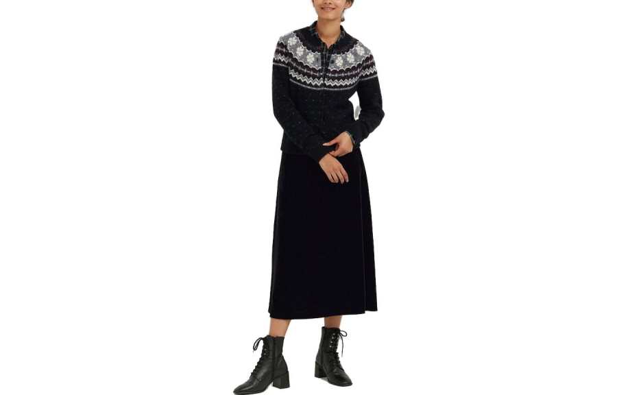 UNIQLO Casual Long Skirts Women's Black Moderate A Line Skirt