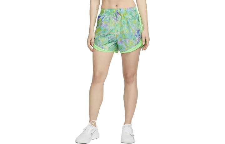 Nike Nike Casual Shorts Women's Green Moderate