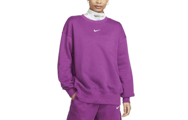 Nike Nike Sweatshirts Women's Purple Crew Neck Moderate Regular