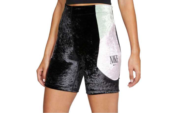 Nike Nike Sports Shorts Women's Black Moderate Tight Pants