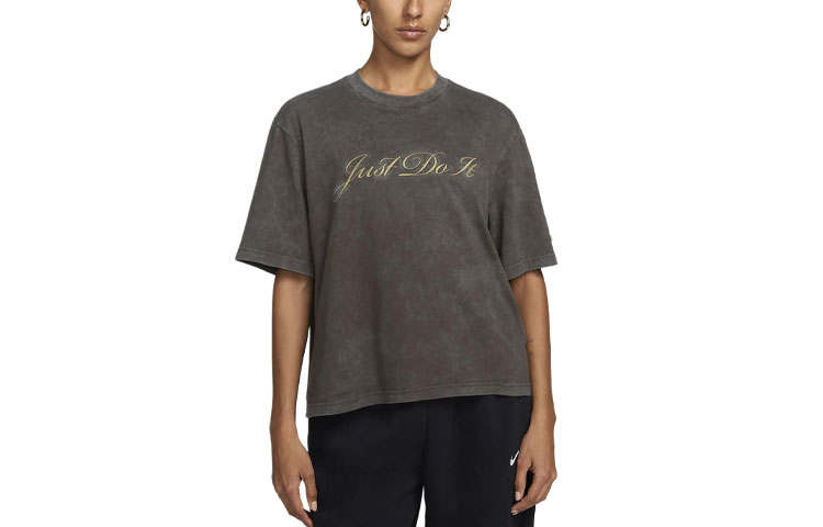 Nike Nike Sportswear Women's T-Shirt