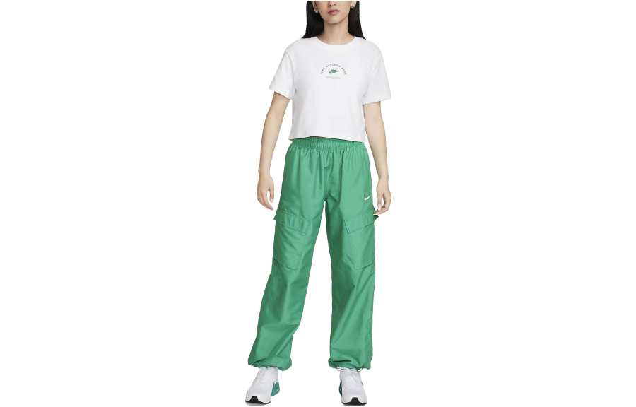Nike Nike T Shirts Women's White Crew Neck Moderate Straight Fit