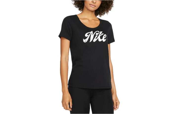 Nike Nike T Shirts Women's Black Crew Neck Moderate Straight Fit