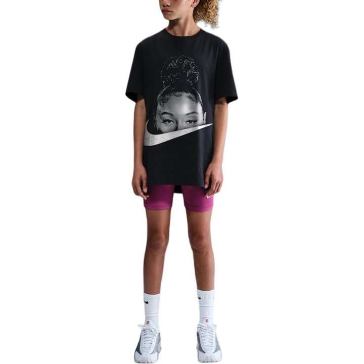 Nike Nike Grade School T Shirts Crew Neck Moderate