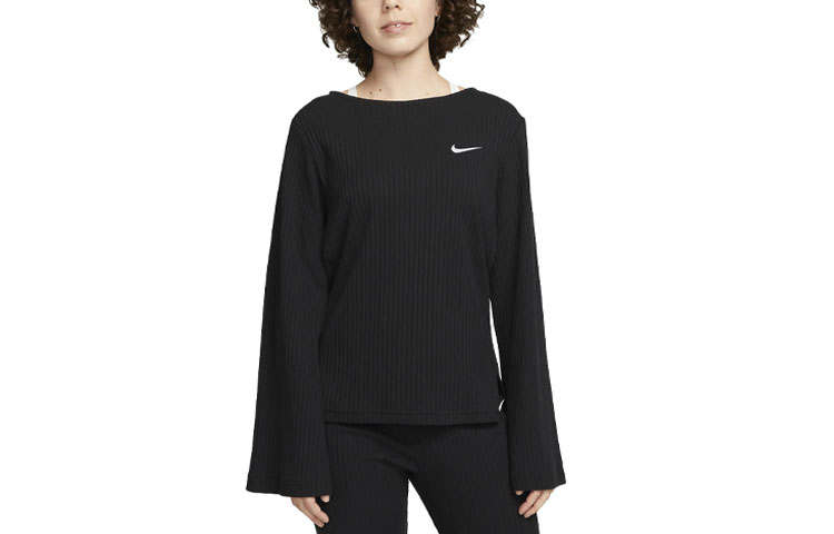 Nike Nike T Shirts Women's Black Square Collar Moderate Straight Fit