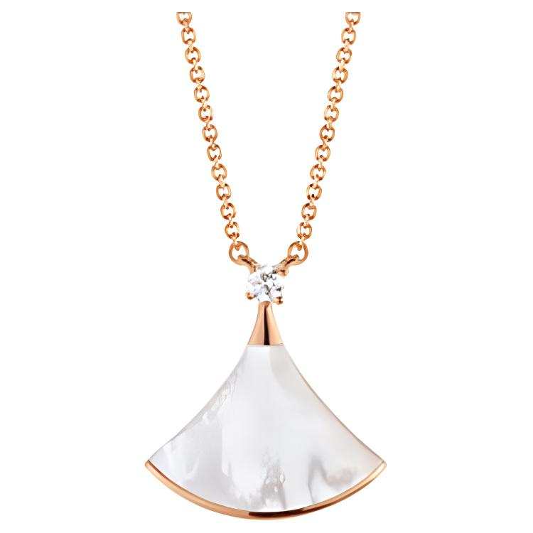 BVLGARI Divas'Dream 18K Gold Diamond Necklaces Unisex Rose Gold