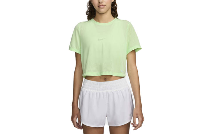 Nike Nike T Shirts Women's Green Crew Neck Moderate Straight Fit