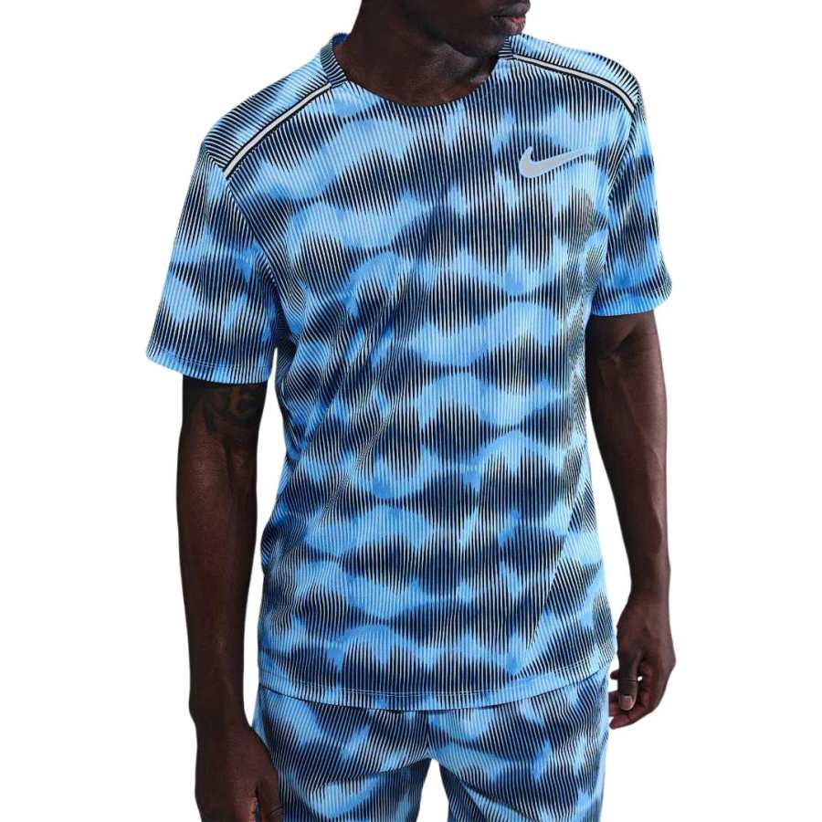Nike Nike MILER T Shirts Men's Blue Crew Neck Moderate Straight Fit
