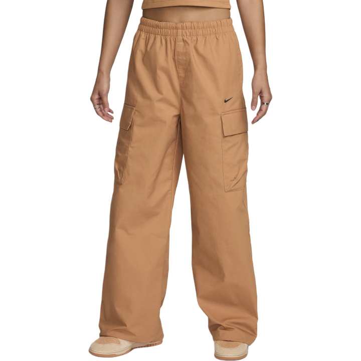 Nike Nike Cargo Pants Women's Tan Moderate Straight Fit Pants