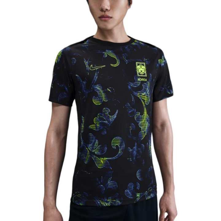 Nike Nike T Shirts Men's Black Crew Neck