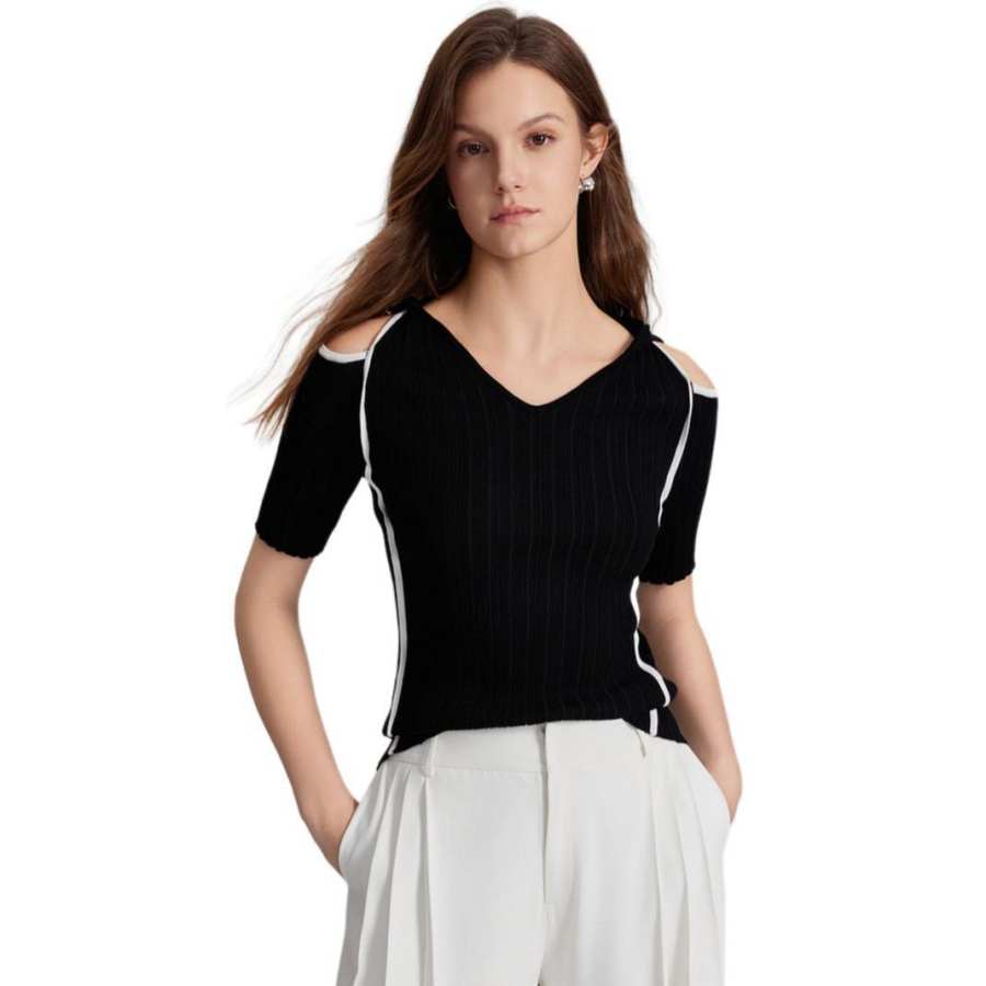ELLE ELLE Knitwear Women's Black Crew Neck Moderate Other