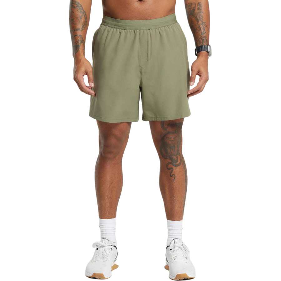 GYMSHARK LAND To WATER 6' SHORTS Casual Shorts Men's Green