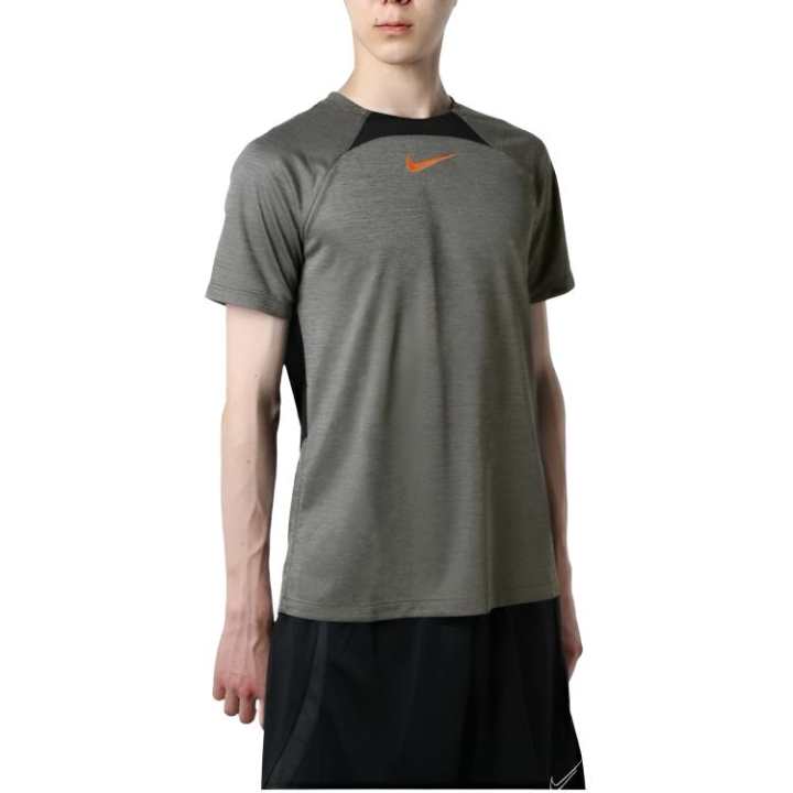 Nike Nike Clothing T Shirts Men's Gray Crew Neck