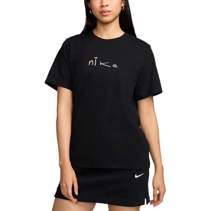 Nike Nike Regular T Shirt Women's Black