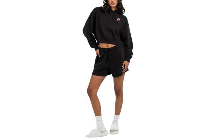 Nike Nike Sweatshirts Women's Black Hooded Moderate Regular