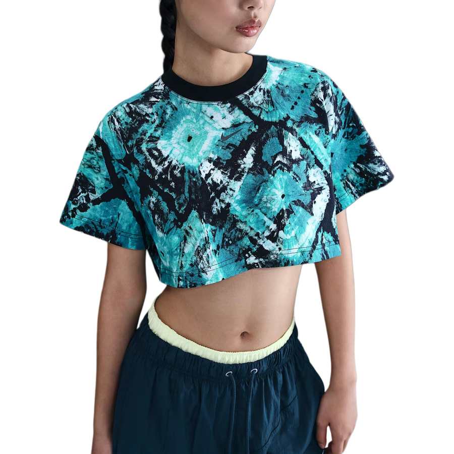 Nike Nike T Shirts Women's Turquoise Crew Neck Moderate Other