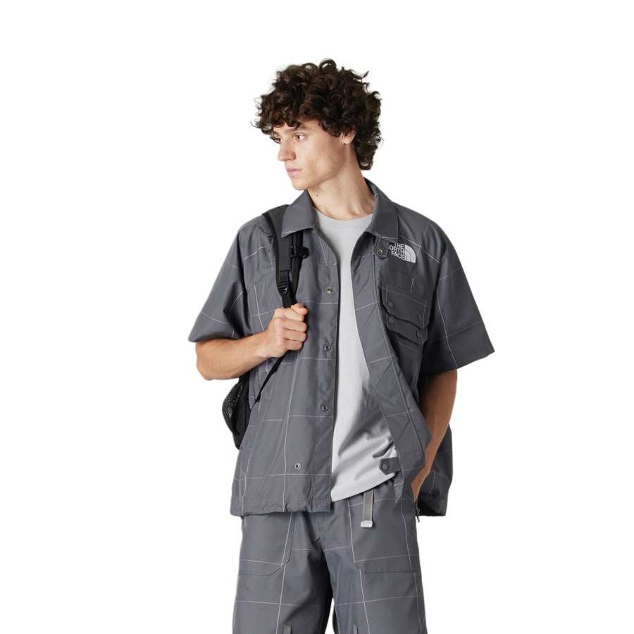 THE NORTH FACE Logo embroidered Shirt