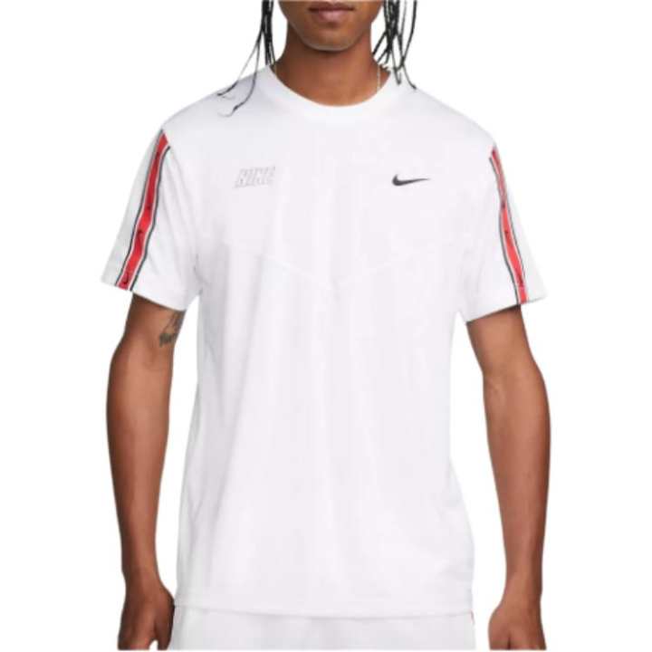 Nike Nike T Shirts Men's White Crew Neck Straight Fit