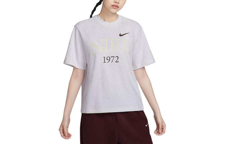 Nike Nike T Shirt Women's Birch Wood