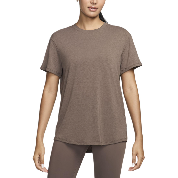 Nike Nike T Shirts Women's Brown Crew Neck Moderate Straight Fit