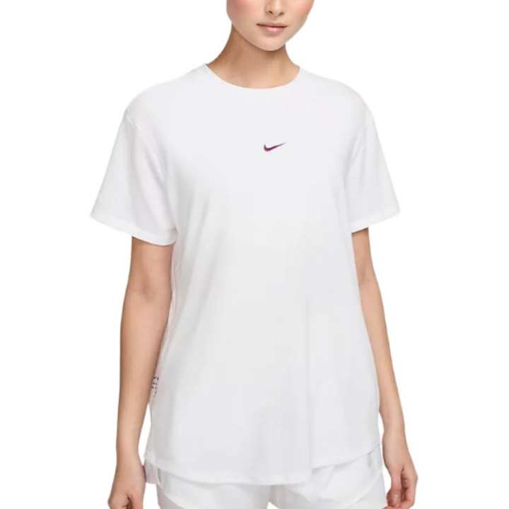 Nike Nike T Shirts Women's White Crew Neck Moderate Straight Fit