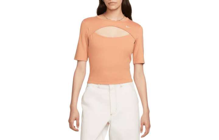 Nike Nike Nsw Essential cut-out logo T-shirt