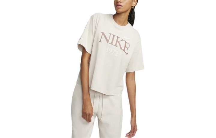 Nike Nike Drop Shoulder Sleeve T Shirt Women's Apricot