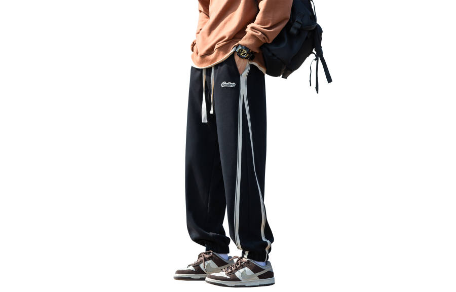 MONTVOO Stripes Letter Thickened And Fleece Lined American Elastic Cuff Loose Fit Casual Knitted Sweatpants Unisex