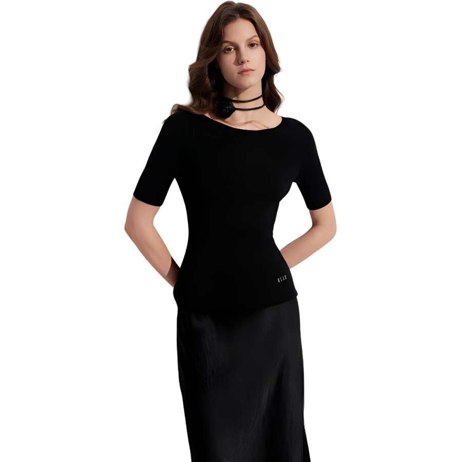 ELLE Sweaters Women's Black Crew Neck Moderate Other