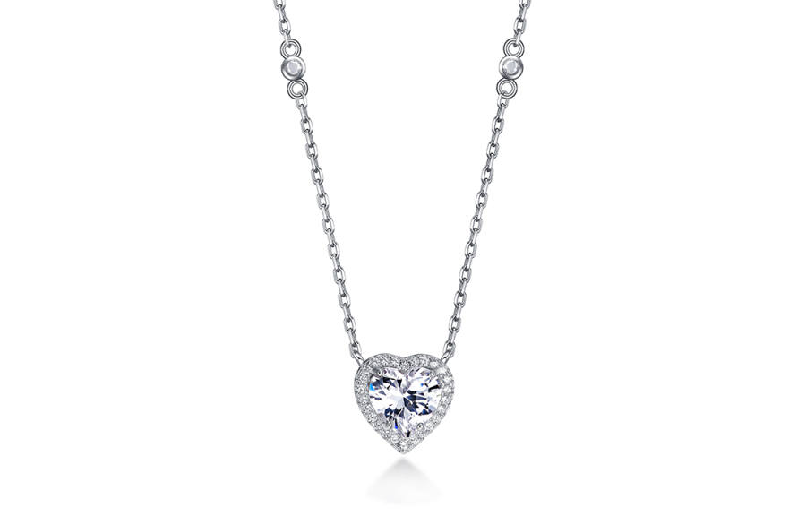 Daisy Fellowes 925 Sterling Silver Heart Necklace Women's Collarbone Chain