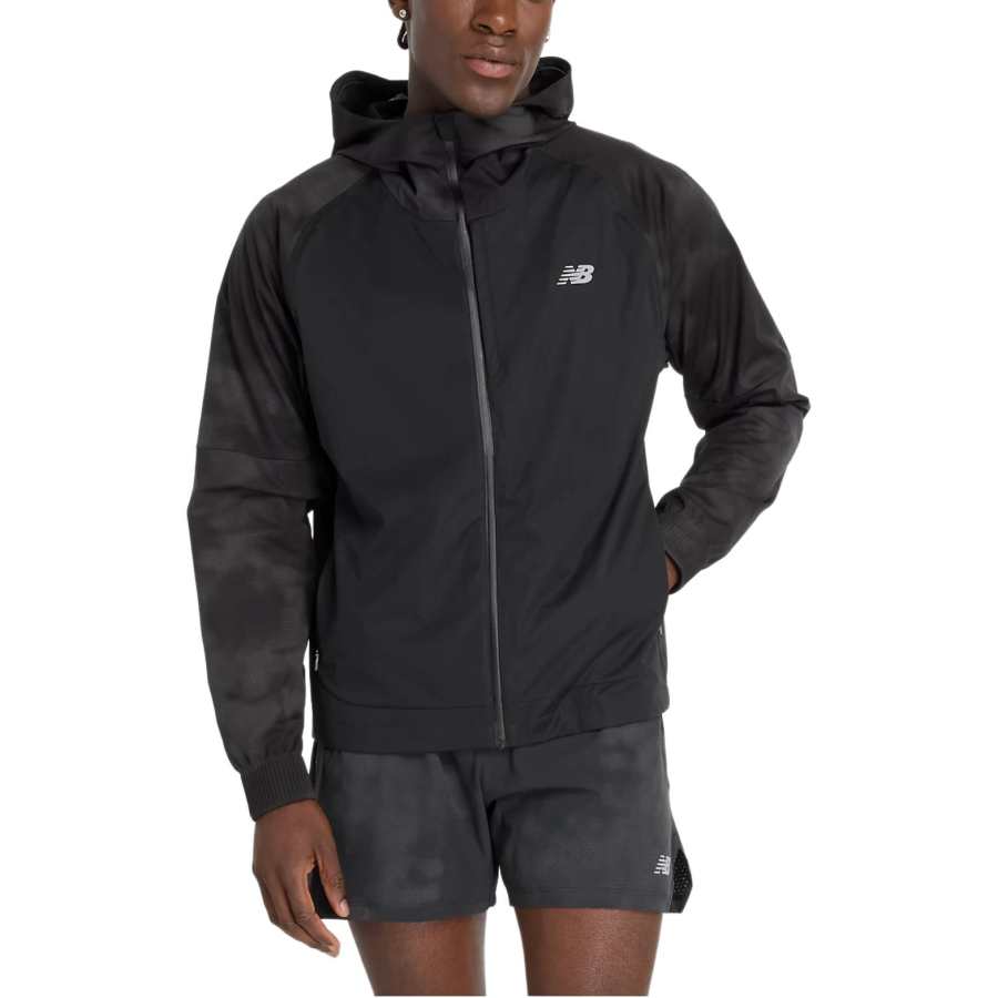 New Balance New Balance Seasonal Premium Print Jackets & Coats Men's Black