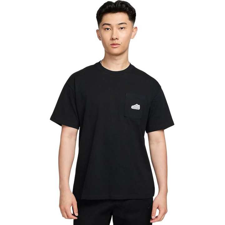 Nike Nike T Shirts Men's Black Crew Neck Moderate Straight Fit