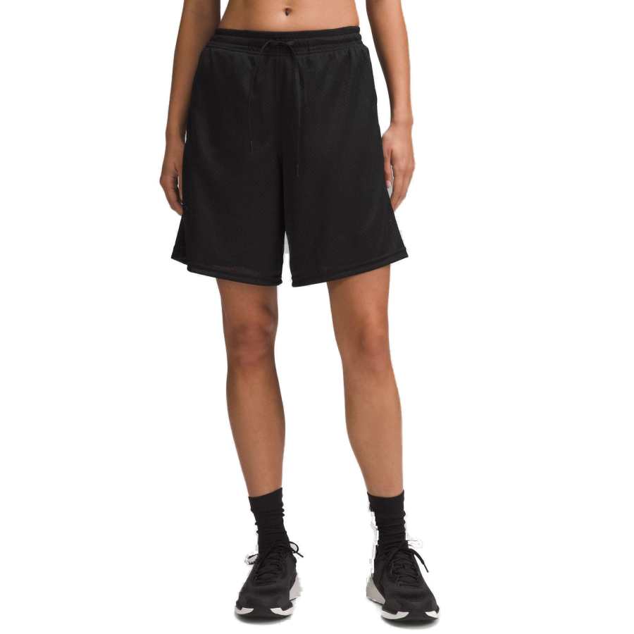 Lululemon Relaxed Fit Mesh Training Short 8' Casual Shorts Women's