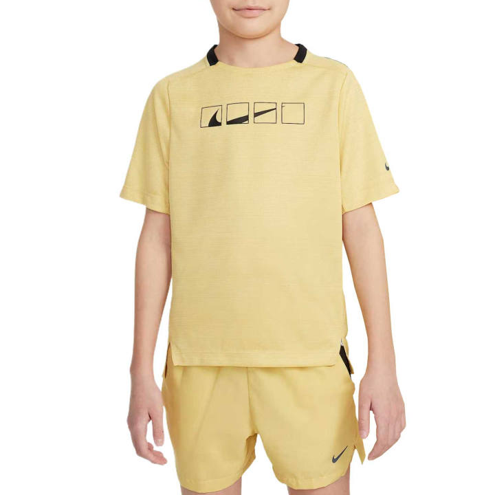 Nike Nike Grade School T Shirts Crew Neck Moderate