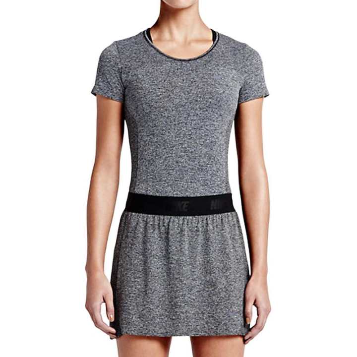 Nike Nike T Shirts Women's Black Crew Neck Moderate