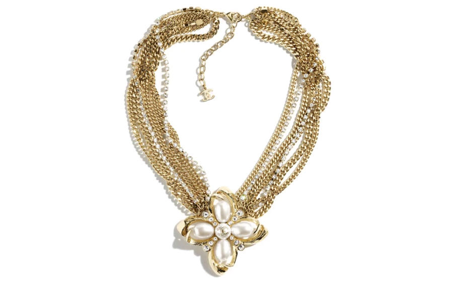 CHANEL 23 Spring Summer Petal Metal Artificial Pearl Rhinestone Necklaces Women's