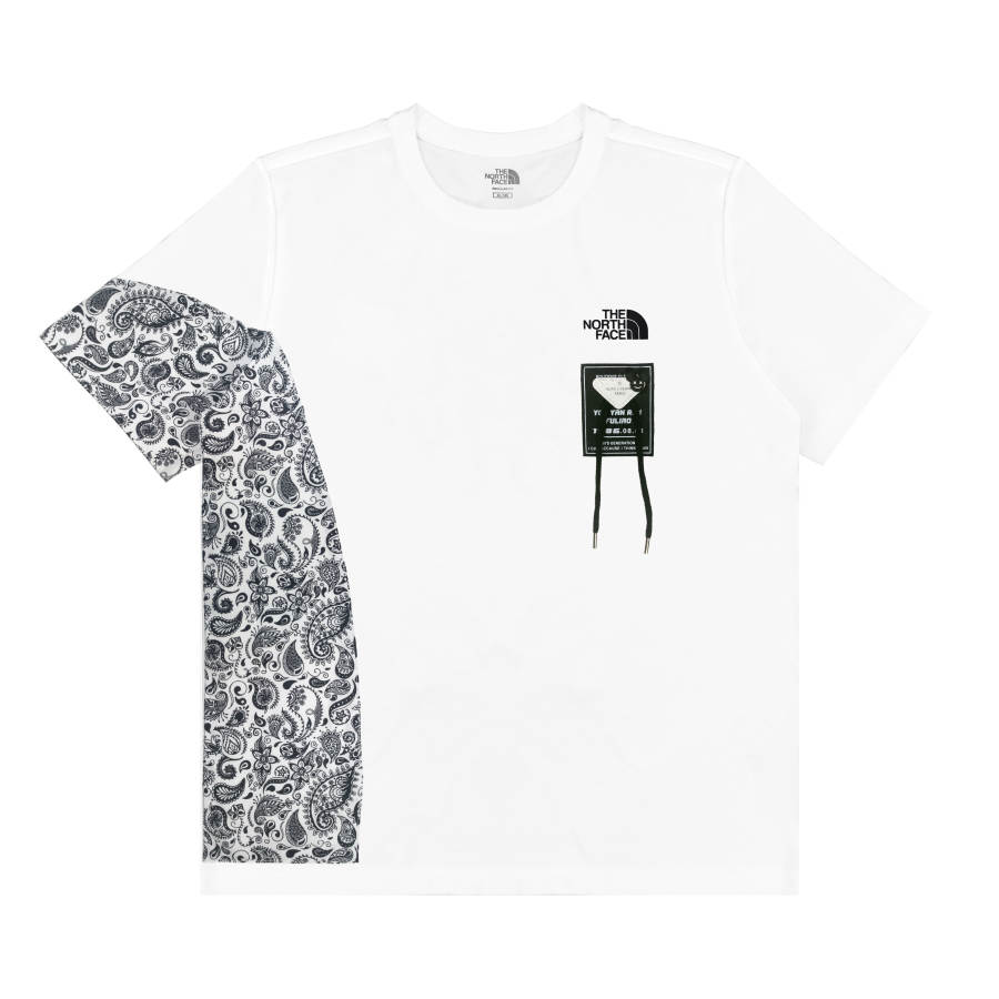 THE NORTH FACE T Shirts Unisex White Crew Neck Moderate Straight Fit