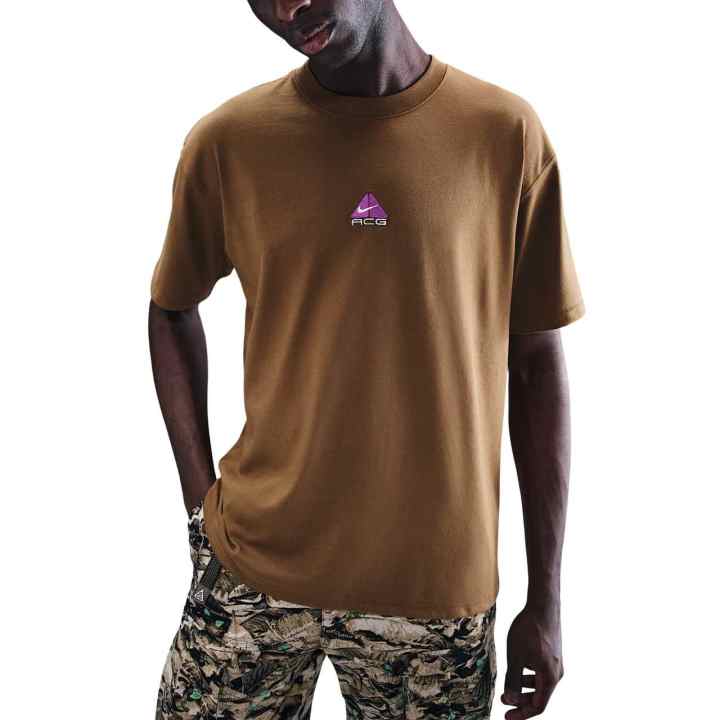 Nike Nike T Shirts Men's Umber Crew Neck Moderate