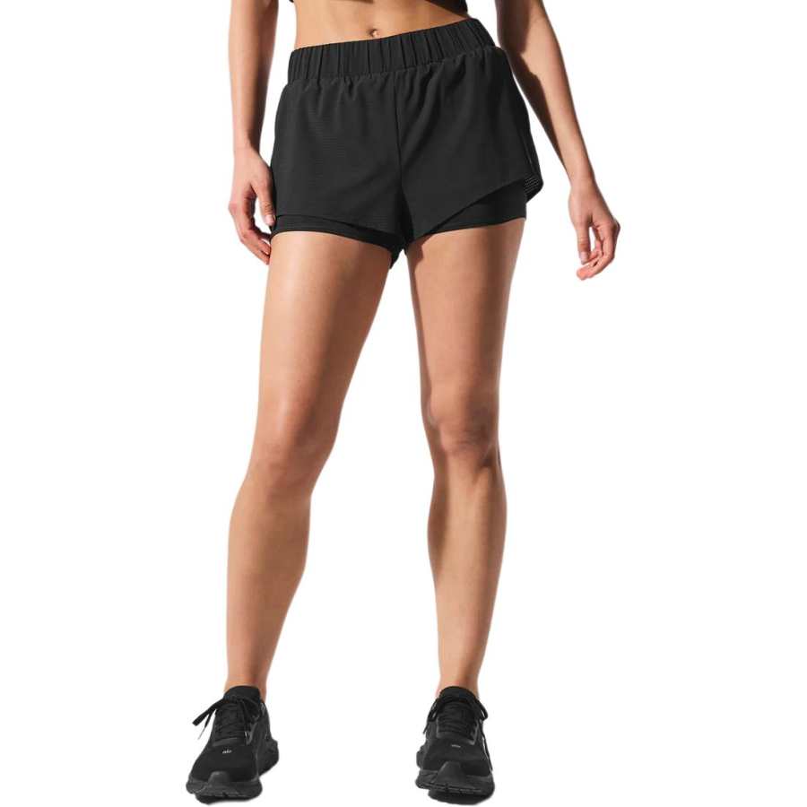 Alo Yoga Casual Shorts Women's Moderate