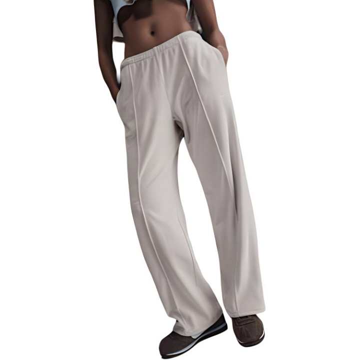 Nike Nike Mid Rise Velvet Pants