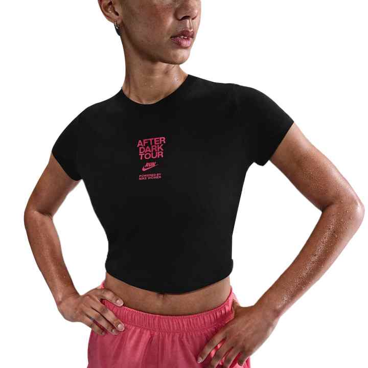 Nike Nike After Dark Tour Women's Slim Short-Sleeve Cropped T-Shirt