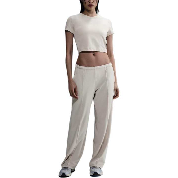 Nike Nike Sportswear Chill Knit Women's Cropped T Shirt