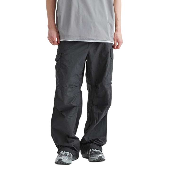 New Balance New Balance UNI FROZEN Cargo Pants Unisex Charcoal