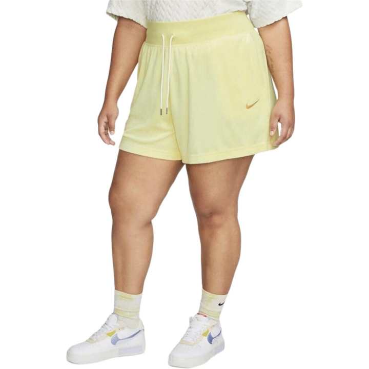 Nike Nike Casual Shorts Women's Yellow