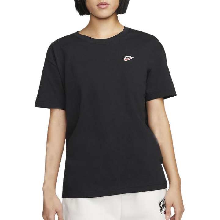 Nike Nike T Shirts Women's Black Crew Neck