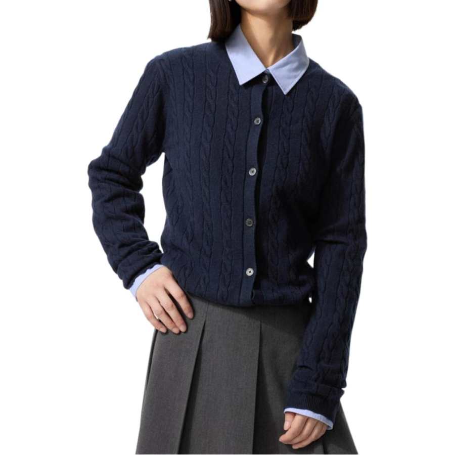 UNIQLO Knitwear Women's Navy Blue Crew Neck Moderate Cardigan