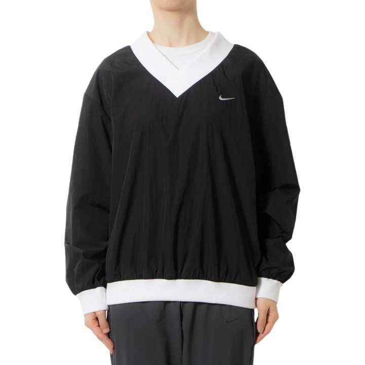 Nike Nike Sweatshirts Women's Black Crew Neck Moderate Other