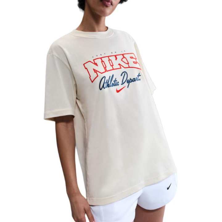 Nike Nike Sportswear Women's Loose Short-Sleeve Graphic T-Shirt